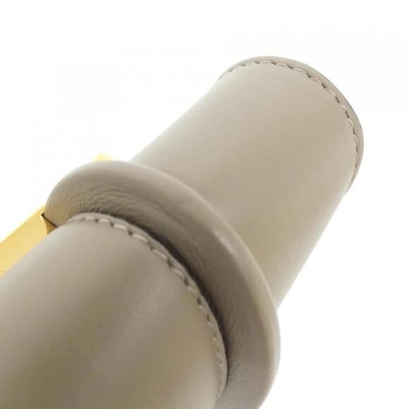 FENDI Shoulder Bag - Picture 3 of 5